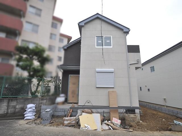 Local appearance photo. Fuchu Yazaki-cho 4-chome 1 Building Under construction