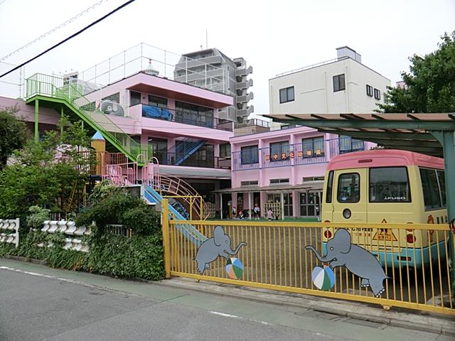 kindergarten ・ Nursery. 756m to the National culture kindergarten