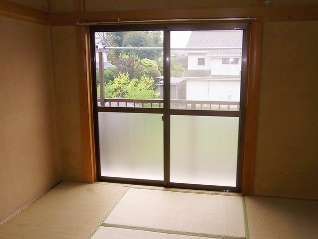 Other room space. Spacious Japanese-style