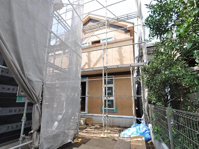 Local appearance photo. Building 2 During construction