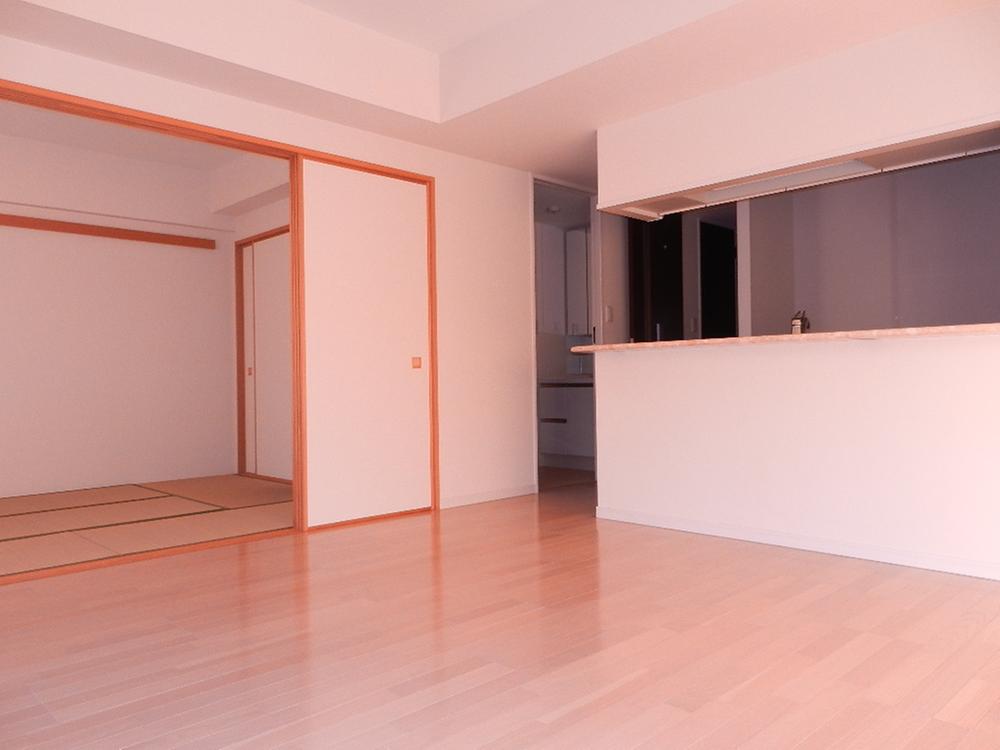 Living. Indoor (12 May 2013) Shooting