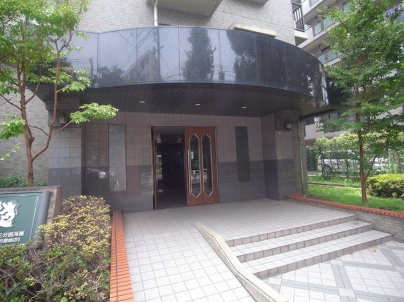 Other local. Entrance