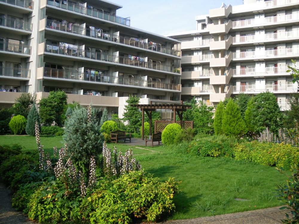 Local appearance photo. Local (September 2013) Shooting La Villa Garden