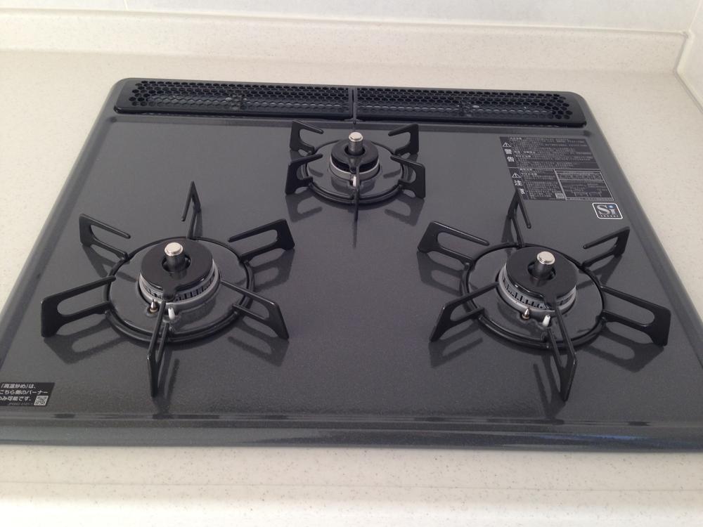 Kitchen. Indoor (12 May 2013) Shooting