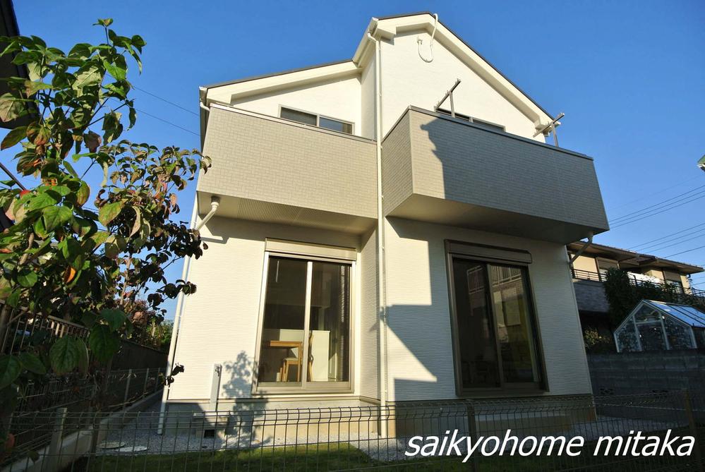 Local appearance photo. local