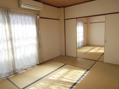 Living and room. Japanese-style room 6 Pledge of room offers you 2 rooms