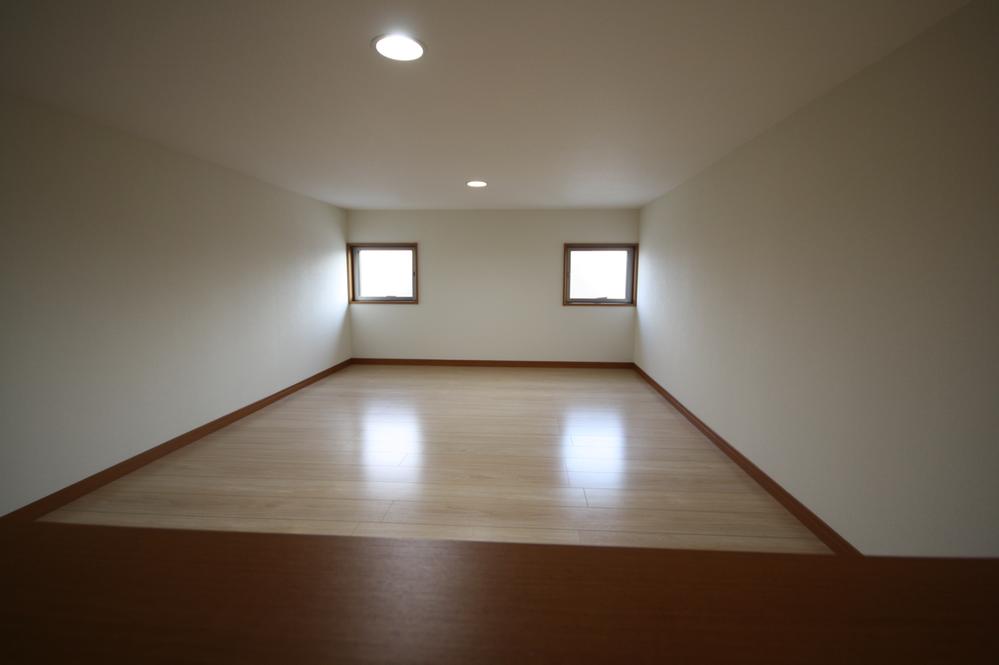 Receipt. Local (11 May 2013) Shooting