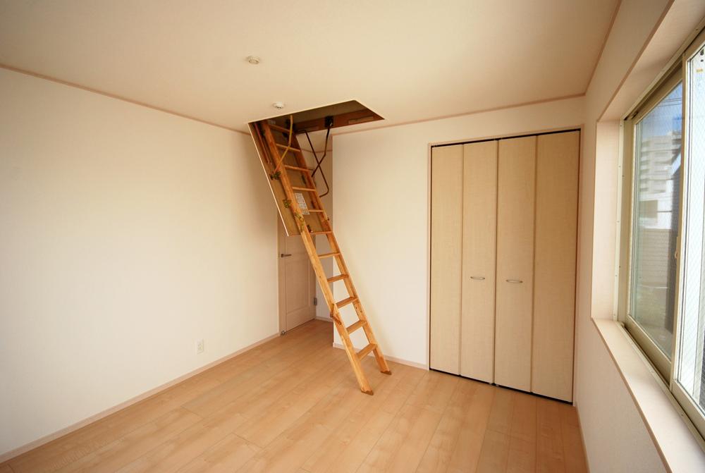 Same specifications photos (Other introspection). Seller construction cases