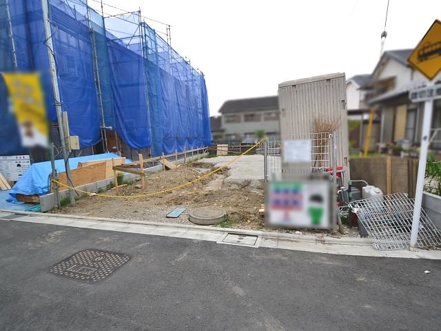 Local appearance photo. During construction