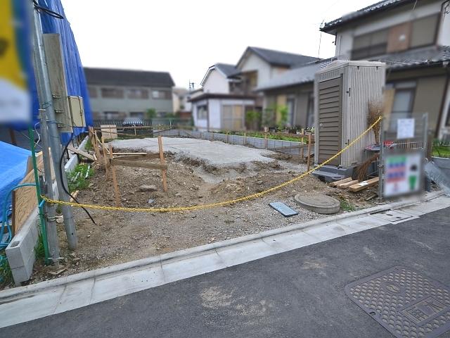 Local appearance photo. During construction