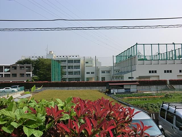 Junior high school. 676m to Fuchu Municipal Fuchu ninth junior high school