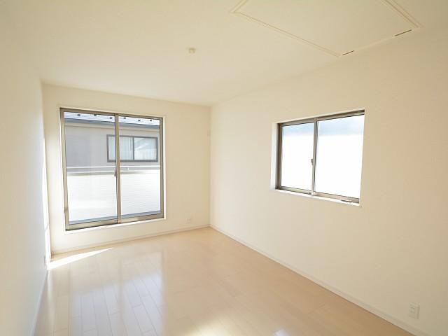 Non-living room. Fuchu Yotsuya 1-chome 1 Building Western style room