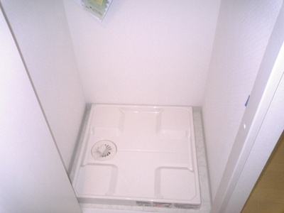 Other. Indoor Laundry Storage