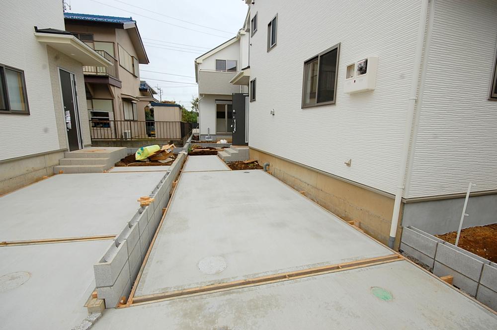 Parking lot. Local (September 2013) Shooting