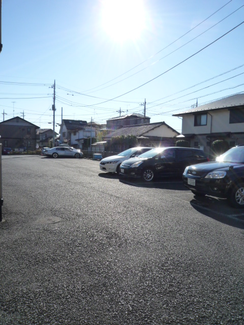 Parking lot. Parking 10000 yen