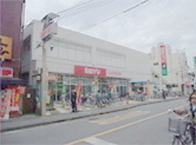 Supermarket. SEIYU until the (super) 890m