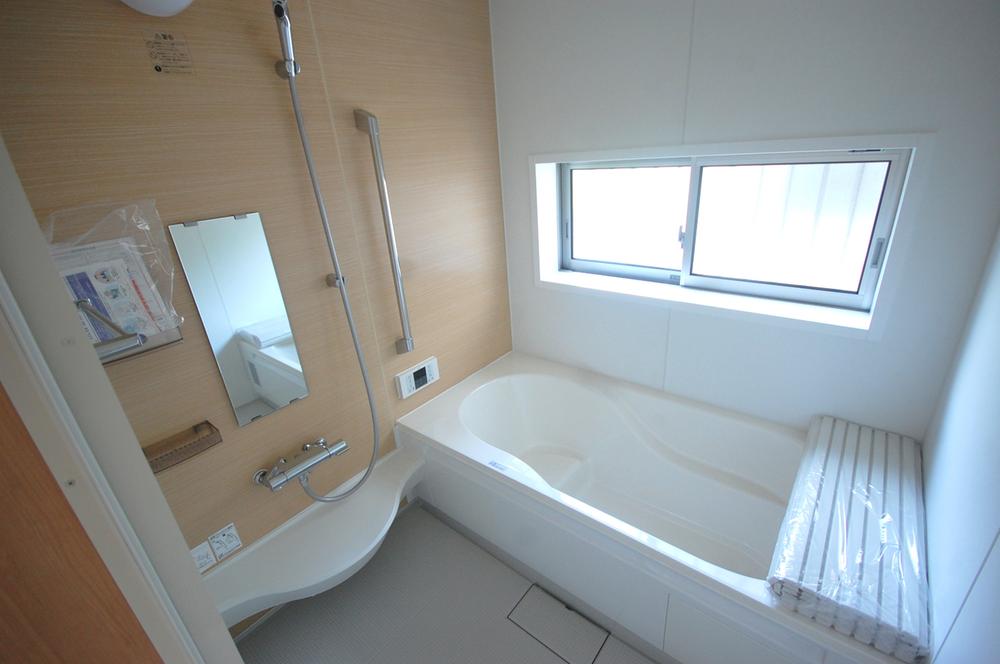 Same specifications photo (bathroom). Same specifications