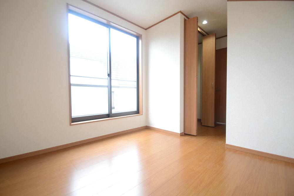 Non-living room. Western-style 5.5 Pledge With closet