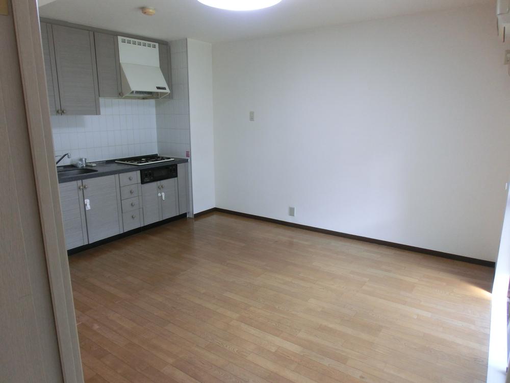 Living. Indoor (10 May 2013) Shooting