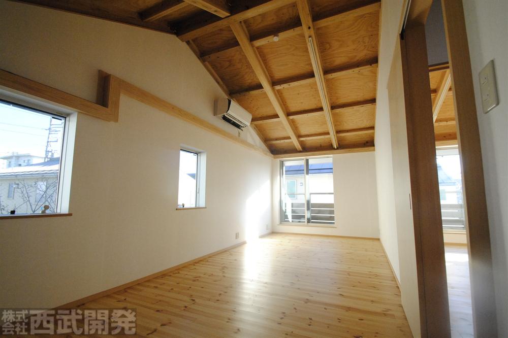 Non-living room. Western-style 10.5 Pledge