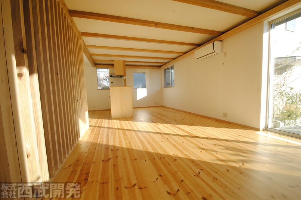 Living. LDK22.5 Pledge Counter Kitchen