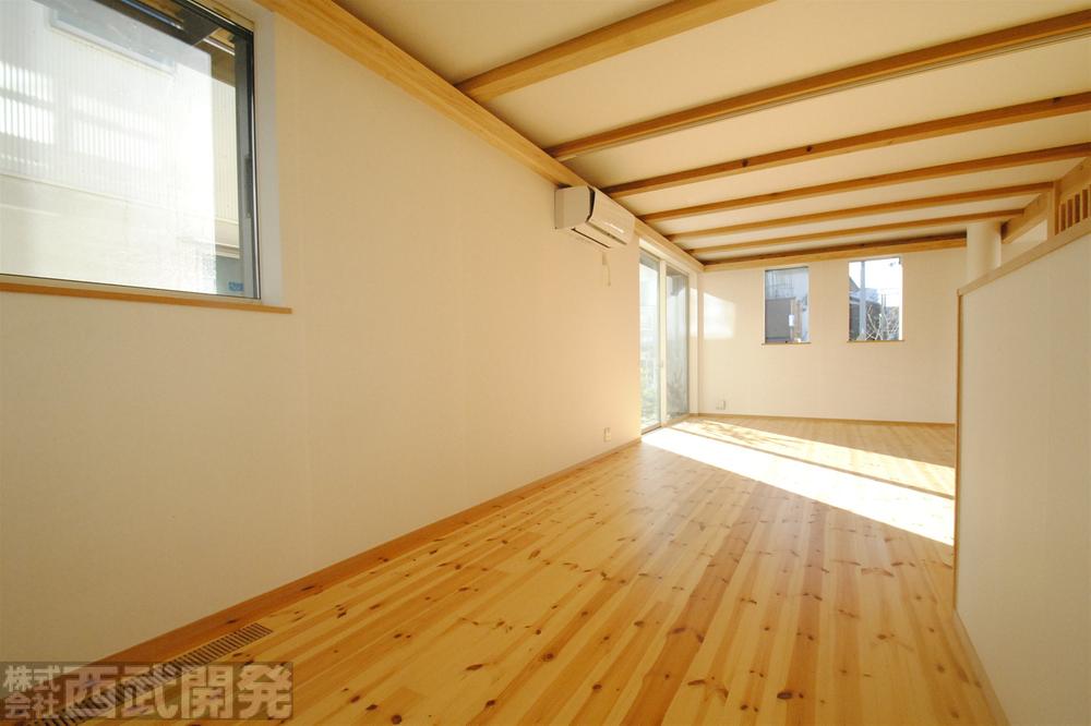 Living. LDK22.5 Pledge Counter Kitchen