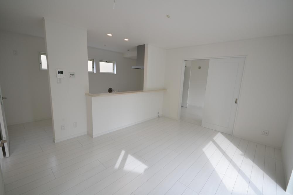 Living. Indoor (11 May 2013) Shooting