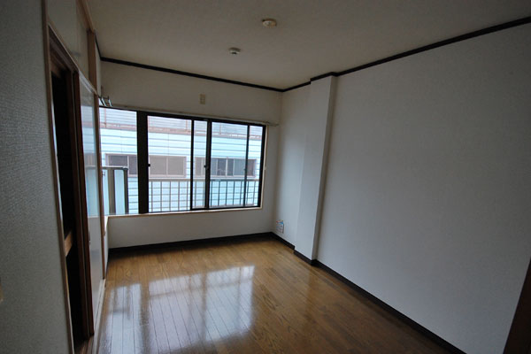 Living and room. Western style room About 6 Pledge