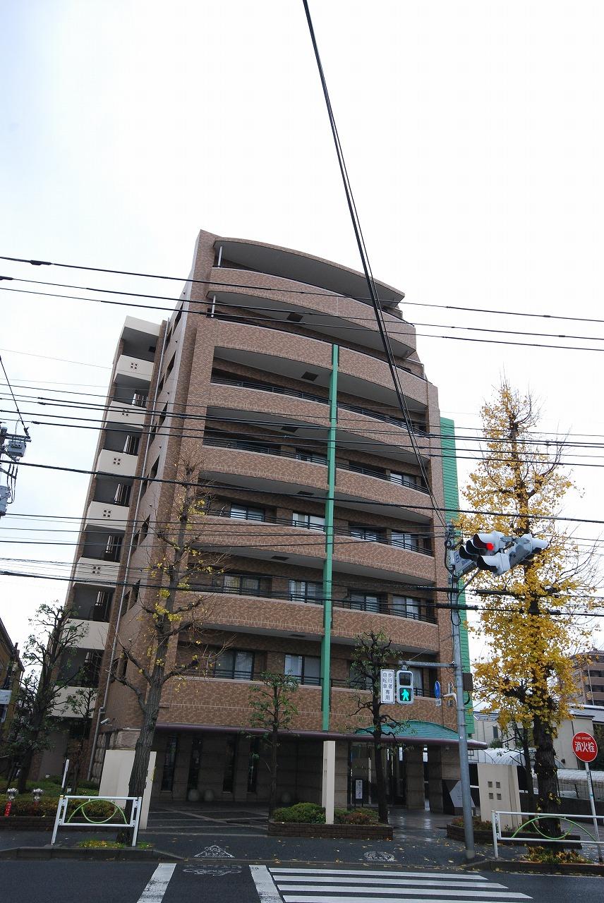 Local appearance photo. Local (12 May 2013) Shooting