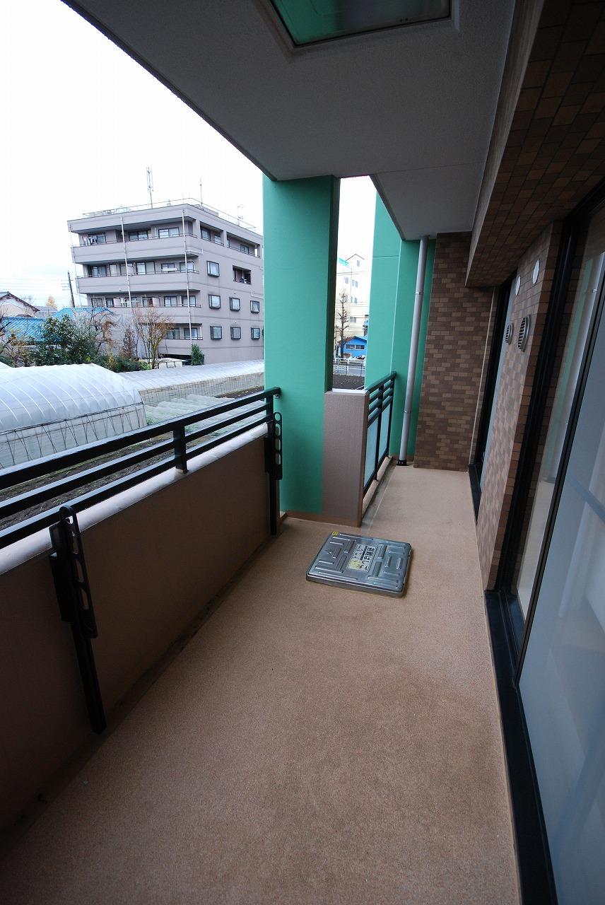 Balcony. Local (12 May 2013) Shooting