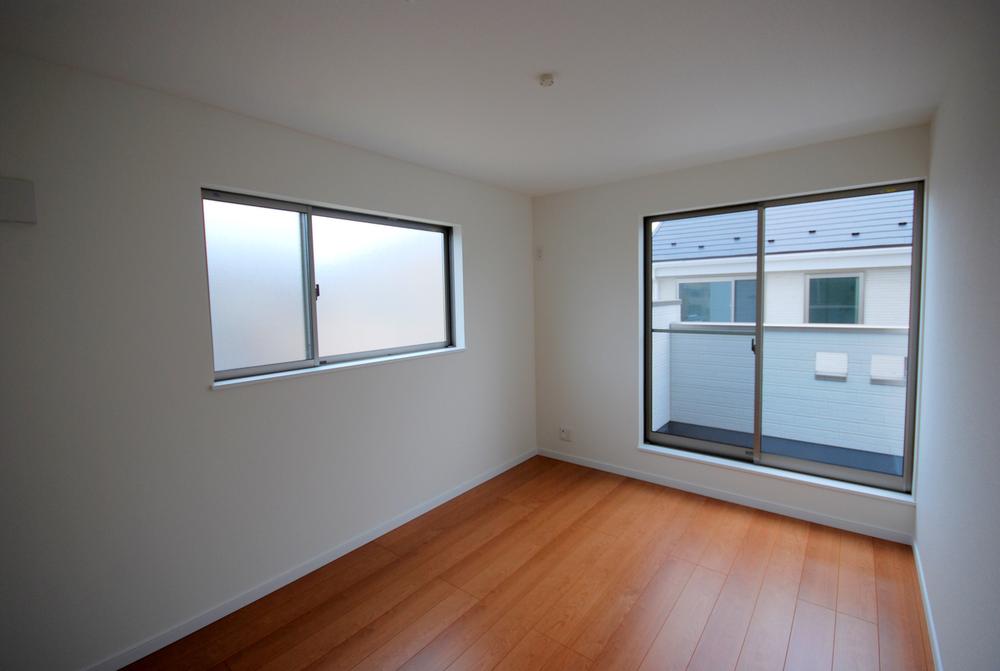 Non-living room. Indoor (September 2013) Shooting