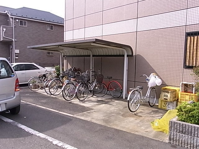 Other common areas. Bicycle-parking space