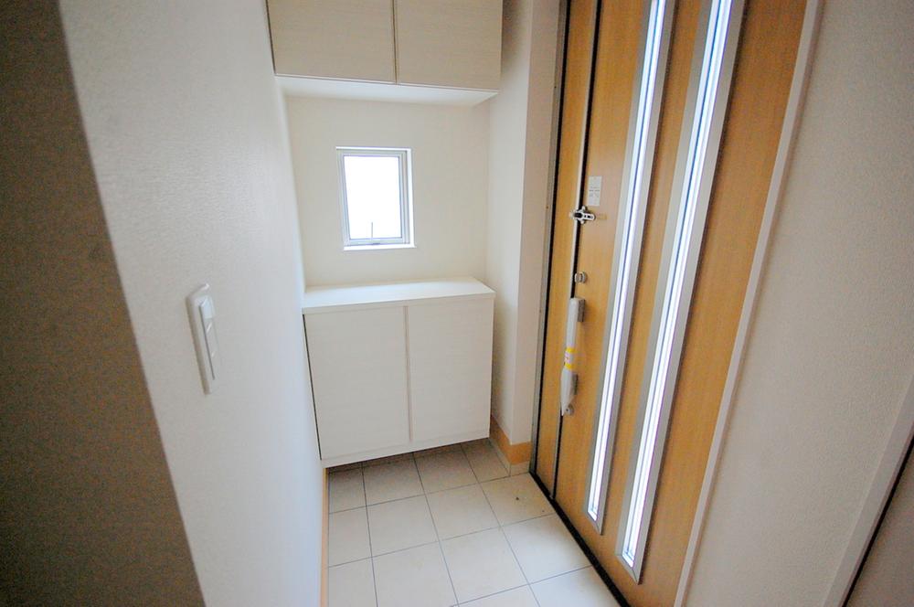 Entrance. Local (10 May 2013) Shooting