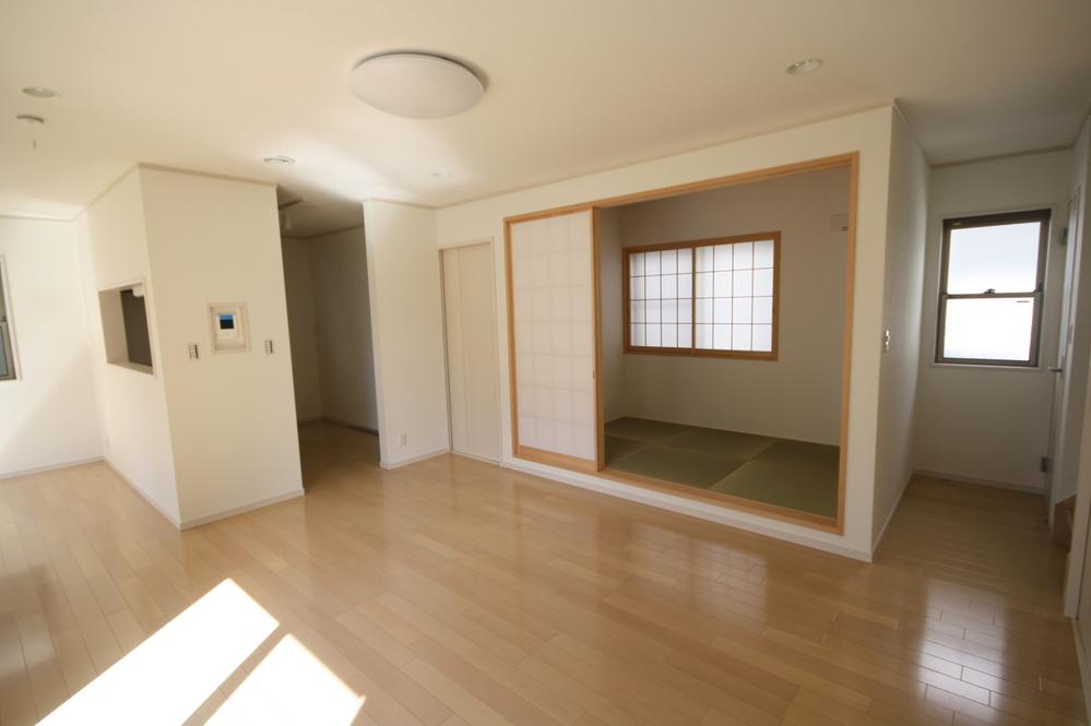 Living. Indoor (September 2013) Shooting