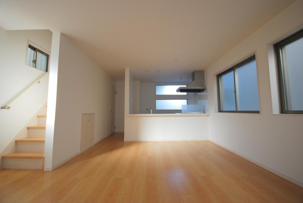 Living. Indoor) Shooting