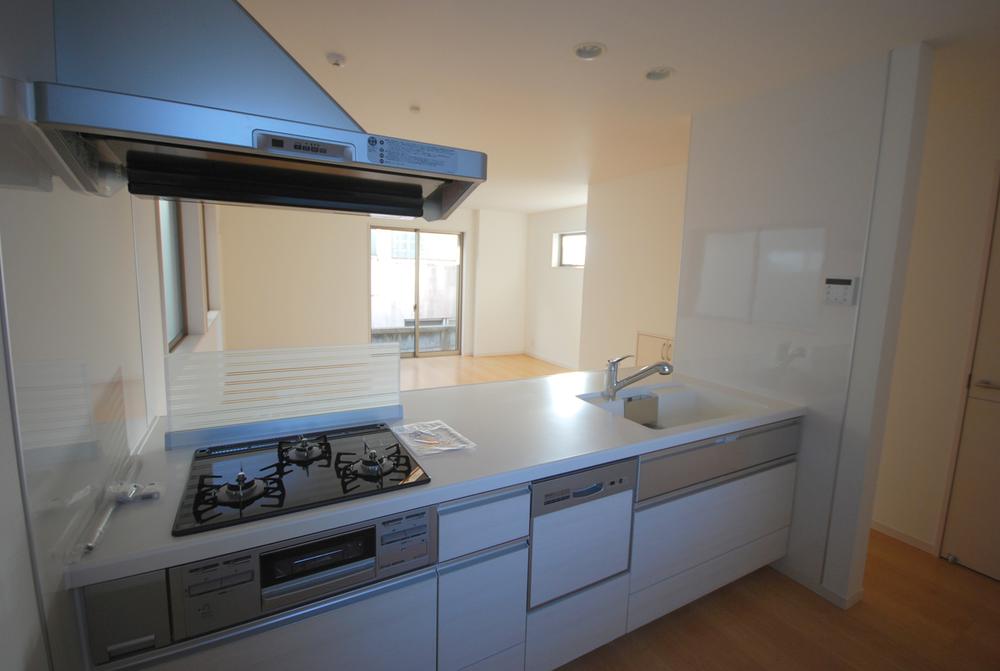 Kitchen. Indoor) Shooting