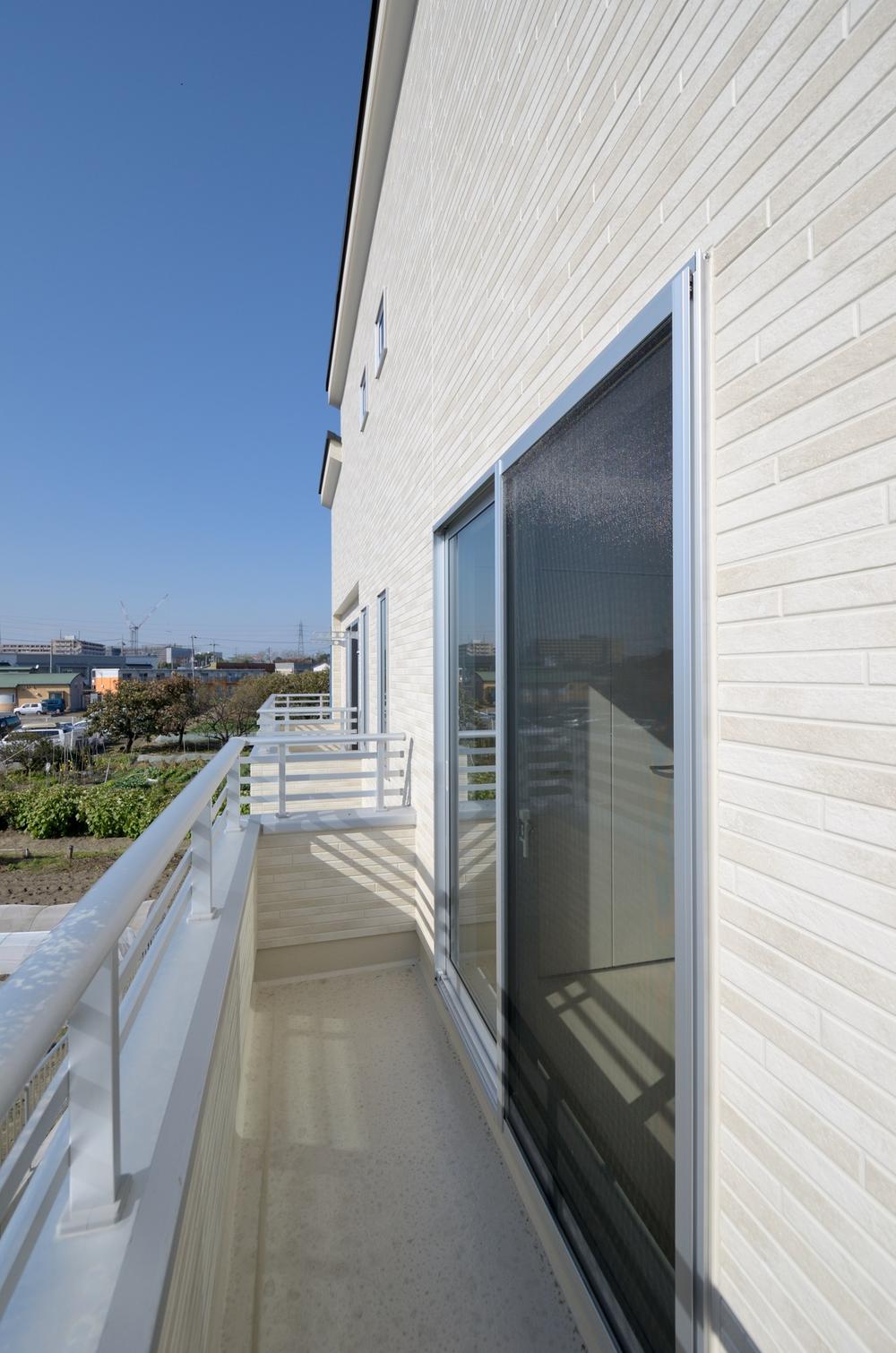 Balcony. Same specifications