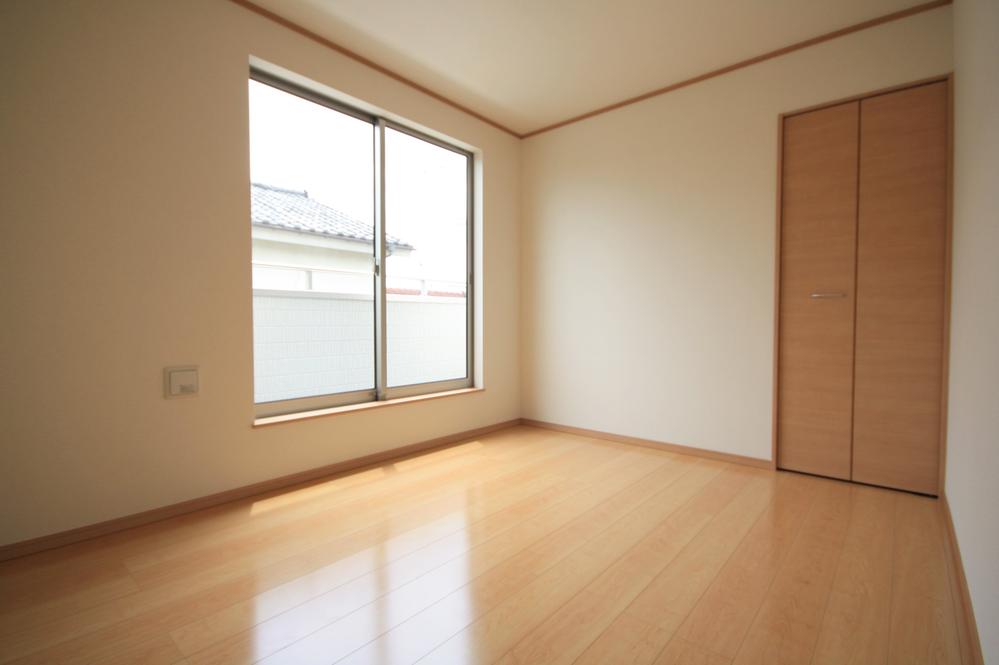 Same specifications photos (Other introspection). Example of construction Western style room