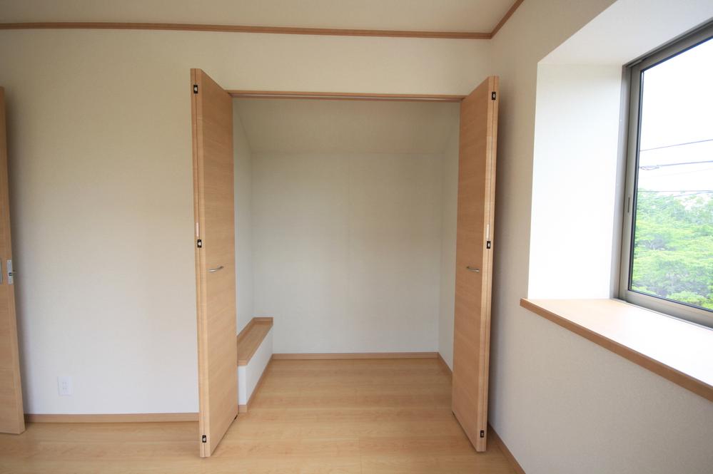 Same specifications photos (Other introspection). Example of construction Western style room