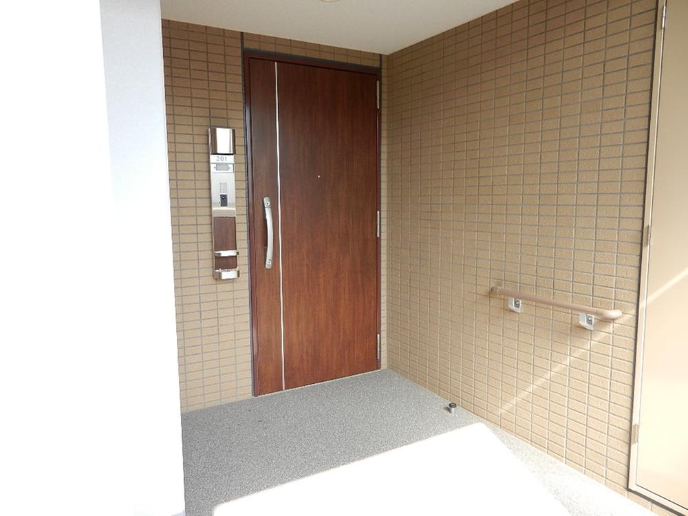 Entrance. Local (September 2013) Shooting