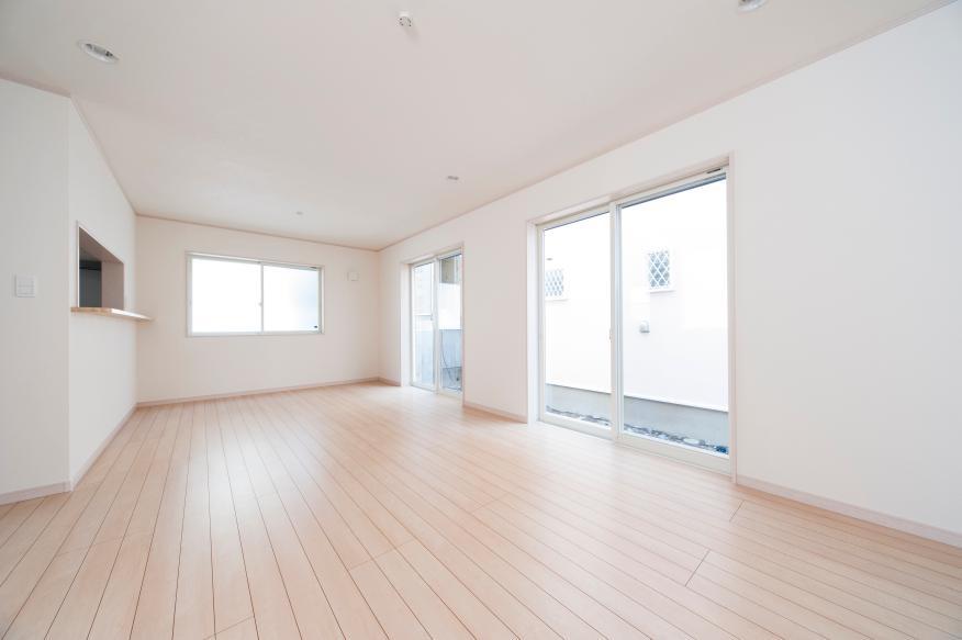 Living. Same specifications living Joinery door interior high door specification