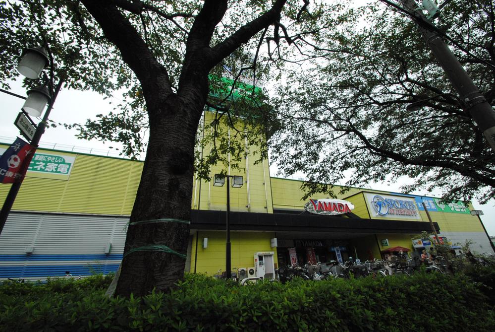 Shopping centre. 959m to Fuchu Shopping Square