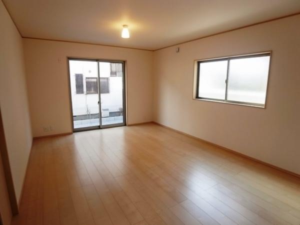 Living. The comfort living