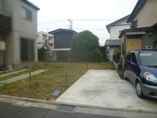 Local land photo. Frontage part (about 3.5m) shooting. 