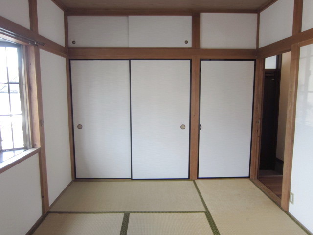 Other. Japanese-style room 6 quires, It is settle space