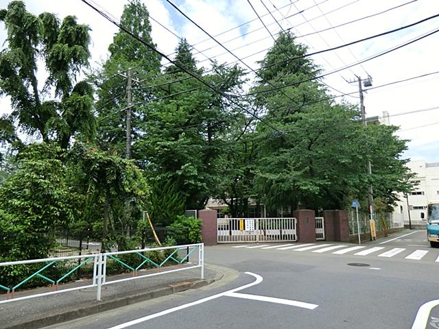 Junior high school. 900m to Fuchu Municipal Fuchu fourth junior high school