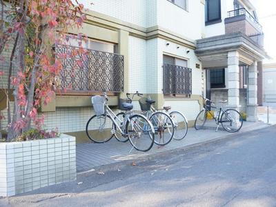 Other common areas. Bicycle-parking space