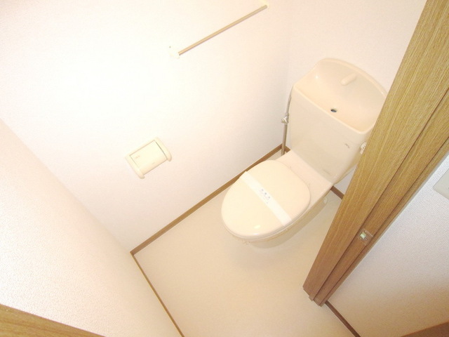 Toilet. It is a toilet with a clean