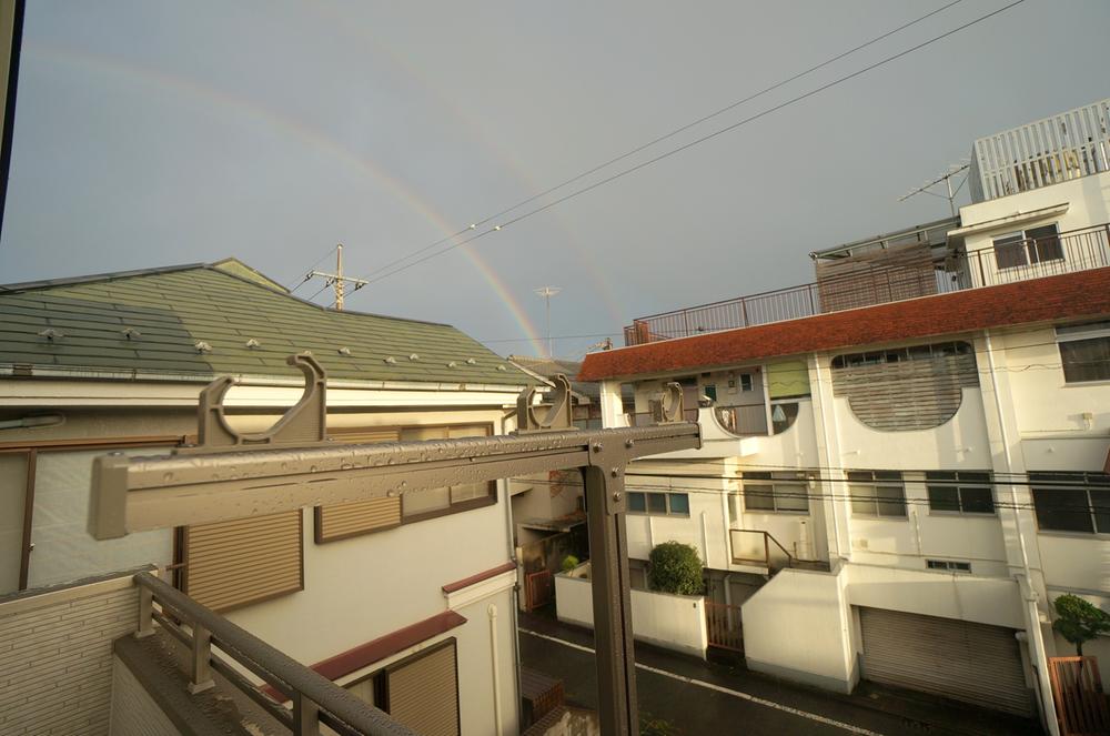 View photos from the dwelling unit. December 2013 shooting