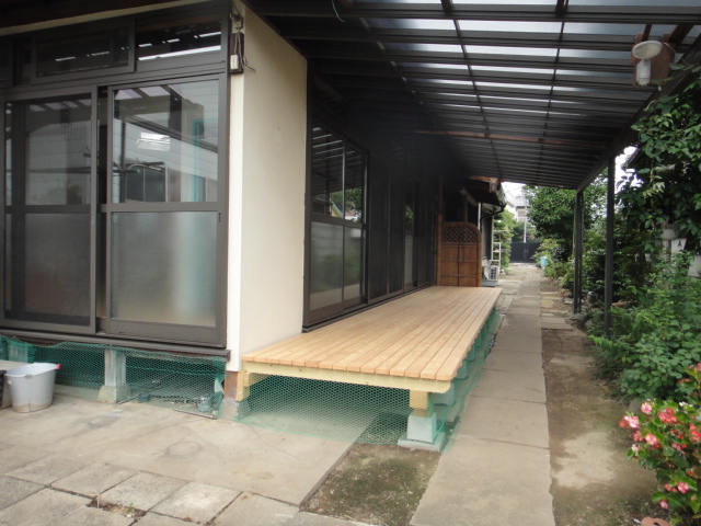 Building appearance. Newly constructed wood deck